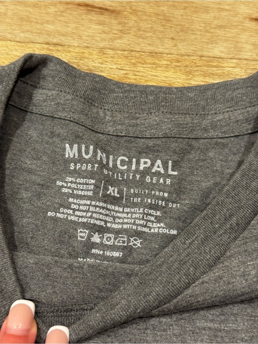 NWT Municipal Armband SuperBlend Long-Sleeve Tee Charcoal Heather Grey - Picture 4 of 9